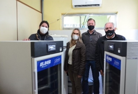 São Lourenço do Sul recebe três câmaras frias para armazenamento de vacinas