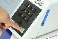 Cartório Eleitoral comunica que dia 08 de maio é o último dia para o eleitor realizar movimentação cadastral