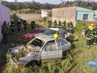 Corpo de Bombeiros de São Lourenço realizou treinamento de salvamento veicular