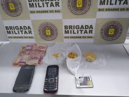 Brigada Militar de São Lourenço do Sul efetua prisão por tráfico de drogas
