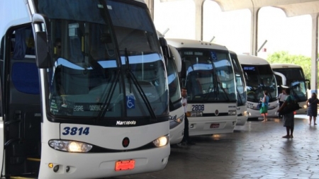 Linhas intermunicipais de ônibus terão 292 novos horários no verão