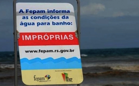 Praia da Barrinha imprópria para o banho em novo relatório da FEPAM