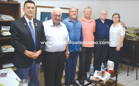Governador do Distrito 4680 de Rotary visitou o jornal O LOURENCIANO