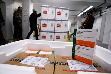 1008 doses de Pfizer e 240 de Coronavac chegam nesta quarta-feira para São Lourenço do Sul