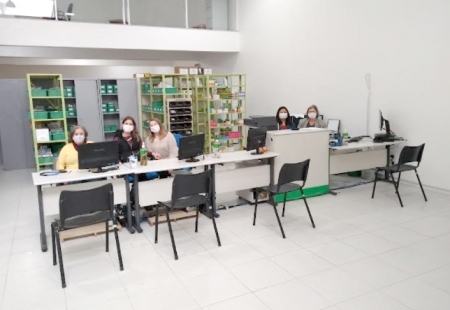 Farmácia Municipal estará fechada na próxima segunda-feira (25)