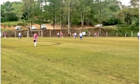 Confira os resultados dos jogos do Municipal de Futebol deste domingo