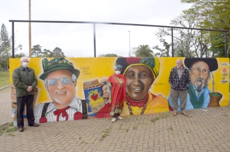 Projeto Visibilizando Invisíveis homenageia três lourencianos