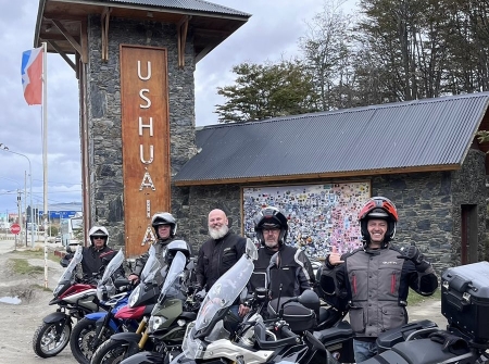 Motociclistas lourencianos chegaram a Ushuaia
