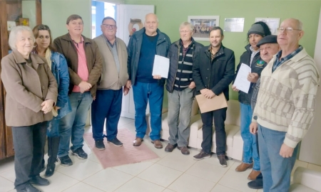 Emenda parlamentar no valor de R$ 100 mil foi entregue à APAE