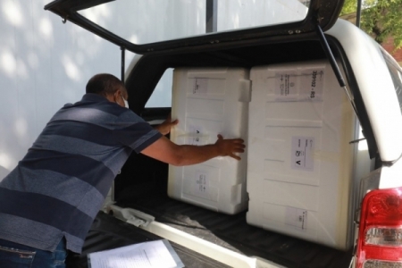 VACINAS: São Lourenço recebe nesta sexta-feira, 255 doses da Janssen, 290 coronavac e 606 da Pfizer