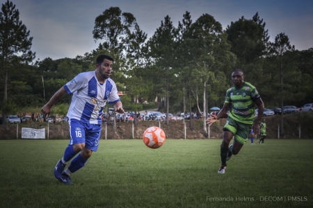 Finais do Municipal de Futebol começam no domingo  