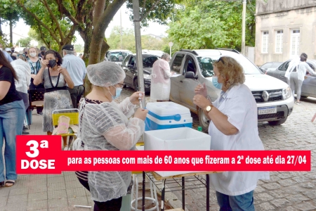 3ª DOSE: Nesta sexta-feira (29) a vacinação é para as pessoas que fizeram a 2ª dose até dia 27/04