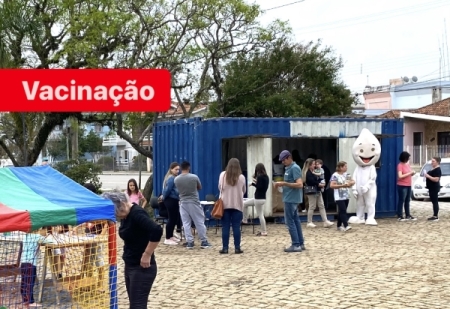 Domingo tem vacinação na praça central Dedê Serpa