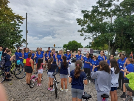 Passeio ciclístico comemora 87 anos da Escola Nossa Senhora Estrela do Mar
