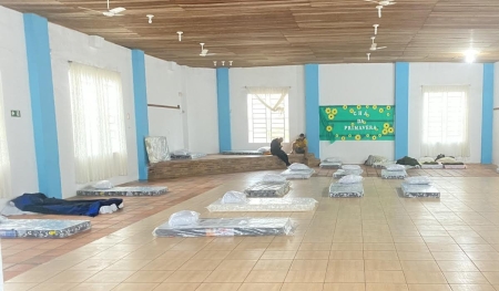 Seis pessoas já estão alojadas no abrigo municipal