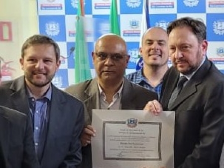 Ronaldo Alves Araújo recebeu o título de Cidadão Sul-Lourenciano