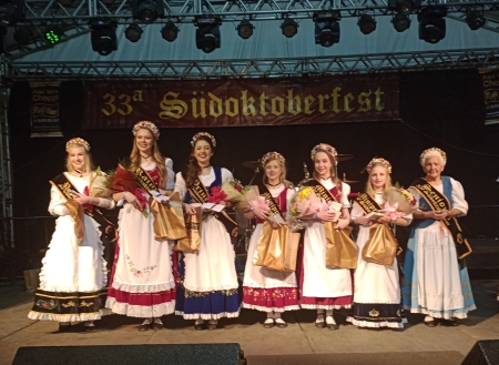 Corte da 34ª Südoktoberfest foi eleita na noite desta quarta-feira (12)