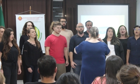 Coral da FURG-SLS realiza sua primeira apresentação