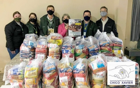 Casa da Esperança Chico Xavier recebeu doação de 24 cestas básicas