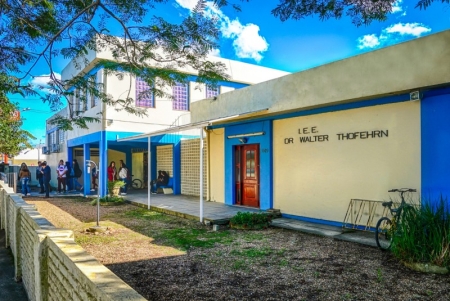 Escola Walter Thoferhn comemora 60 anos nesta quarta-feira