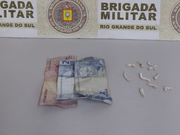 Brigada Militar de São Lourenço do Sul prende homem por tráfico de entorpecentes
