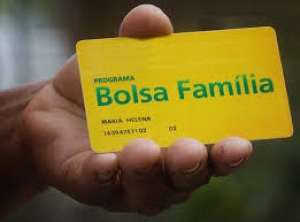 Governo publica reajuste de 5,67% no Bolsa Família