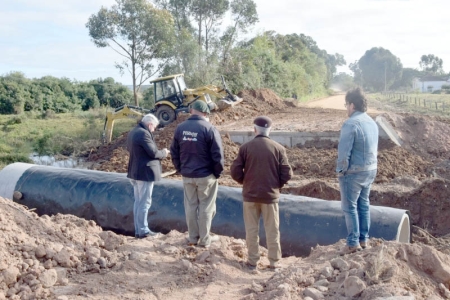 Prefeitura de São Lourenço do Sul acompanha etapa de conclusão das obras na “Ponte dos Härter”