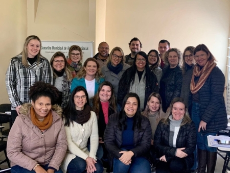 Prefeitura de São Lourenço do Sul realiza encontro de capacitação de profissionais em parceria com o INSS