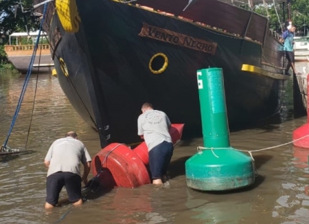 Bóias de sinalização foram recolocadas no Arroio São Lourenço
