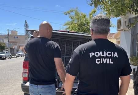 Polícia Civil capturou homem de 40 anos por descumprimento do uso de tornozeleira eletrônica na localidade de Fortaleza, interior do município