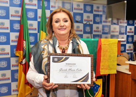 Guerda Klumb recebeu homenagem na Câmara de Vereadores