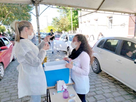 347 pessoas foram vacinadas na tarde desta quinta-feira