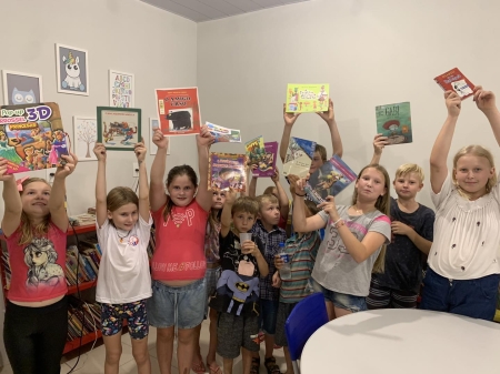 E.M.E.F. Francisco Frömming inaugurou a sala de Leitura Helma Frömming