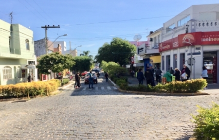 Ponto Facultativo: Comércio de São Lourenço não fará feriadão de carnaval