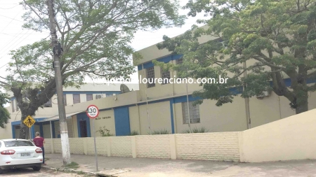 Escolas rede estadual de ensino entraram em greve nesta segunda-feira (18)