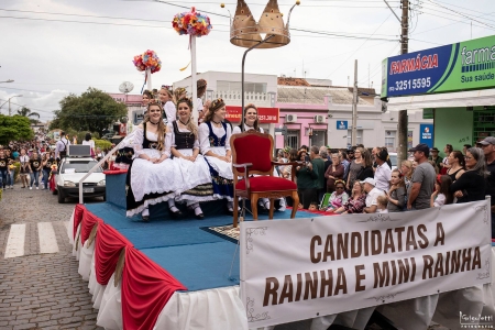 Südoktoberfest inscreve para concurso da corte e desfile de rua