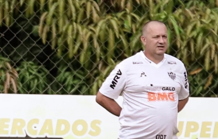 O lourenciano James Freitas comanda o Atlético Mineiro neste domingo