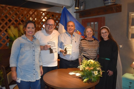 Jairo Scholl Costa Lançou o livro “Noivas de Preto”
