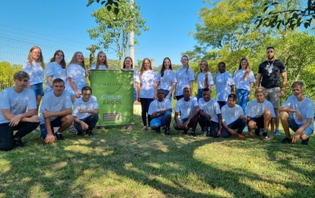 Turma do Programa de Aprendizagem Profissional Rural do Instituto Crescer Legal reinicia suas atividades em São Lourenço do Sul
