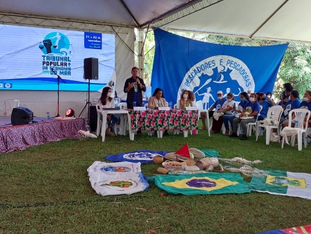FURG-SLS integra discussões sobre violações de direitos de pescadores artesanais em evento em Goiás