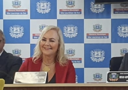 Farmácia Nativa recebeu homenagem pelos seus 40 anos na noite desta segunda-feira