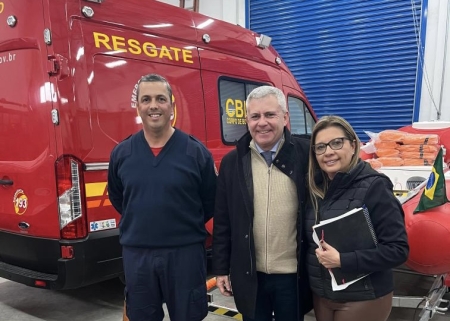 Sargento do Corpo de Bombeiros realizou reunião com o  Prefeito Zelmute e a Secretária de Turismo Simone Leite
