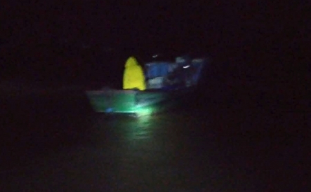 Corpo de Bombeiros resgatou embarcação na Lagoa dos Patos